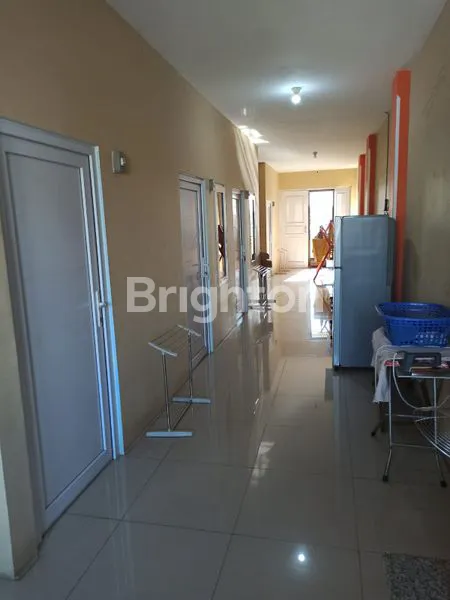 image RUKO TOMANG 3 LANTAI PINGGIR JALAN SIAP HUNI (5)