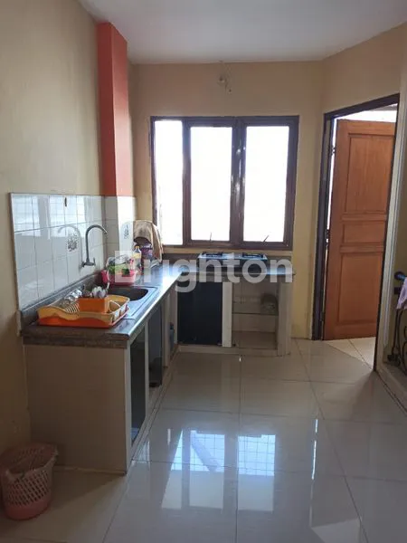 image RUKO TOMANG 3 LANTAI PINGGIR JALAN SIAP HUNI (7)