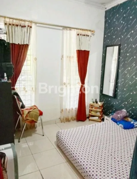 image RUMAH CANTIK DAN BERSIH PLUS TOKO DIKAWASAN PERUMAHAN MILLENIAL (2)