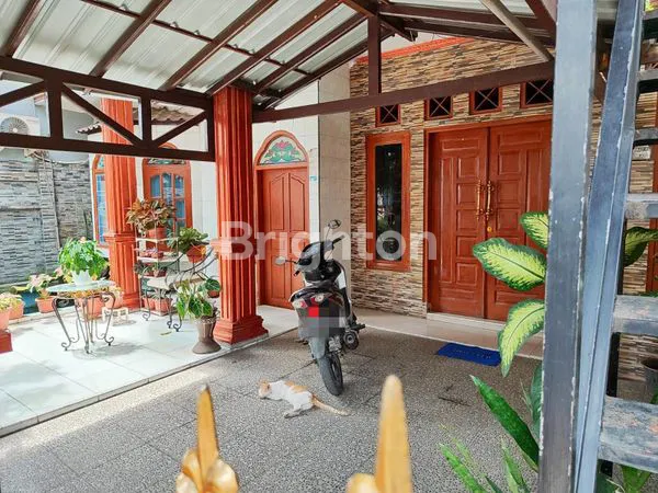 image RUMAH LUAS DI MEDAN TIMUR, 200 METER KE JALAN PROF HM YAMIN (3)