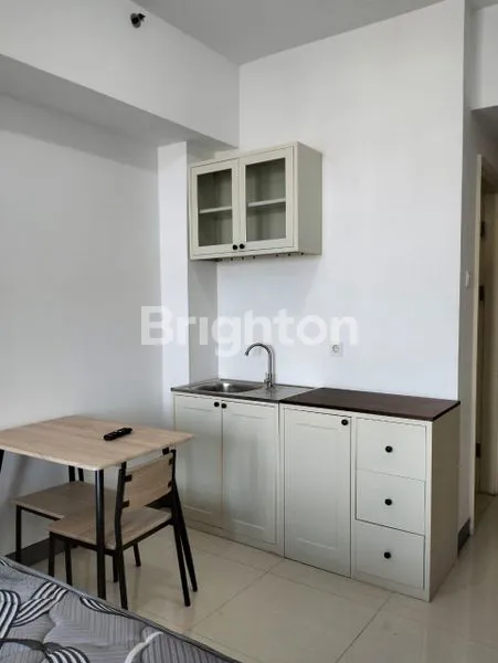image BENSON APARTMENT STUDIO FURNISH BARU GRESS SIAP PAKAI (2)