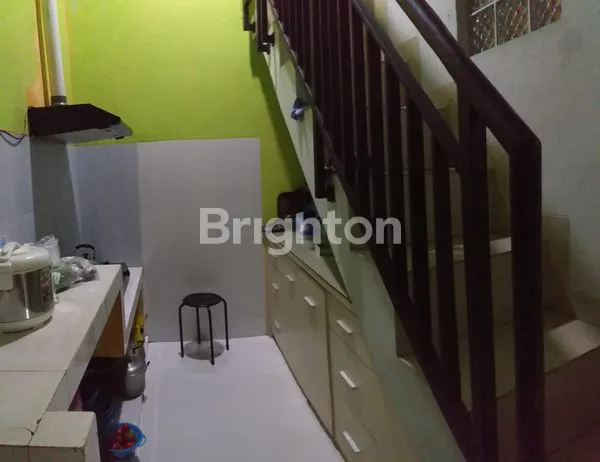 image RUMAH CANTIK DAN STRATEGIS DI CIMAHI SELATAN (4)