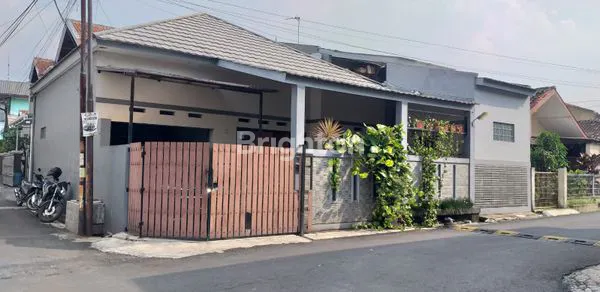 image RUMAH CANTIK DAN STRATEGIS DI CIMAHI SELATAN (7)