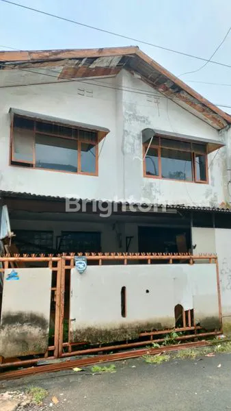 image RUMAH HITUNG TANAH TENGAH KOTA BANDUNG BISA UNTUK USAHA DI SAYAP MOH RAMDAN BANDUNG (2)