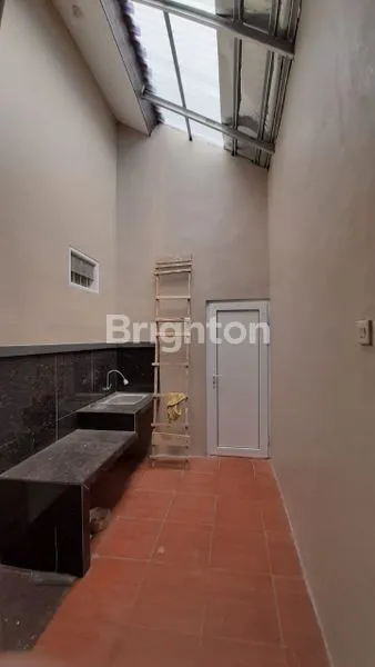 image RUMAH HOOK MINIMALIS VIEW GUNUNG (4)