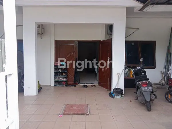 image RUMAH 2 LT FURNISHED KOMERSIAL AREA DI RUNGKUT MAPAN DEKAT RUNGKUT INDUSTRI SURABAYA (4)