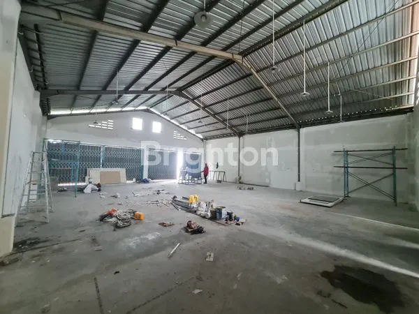 image GUDANG SIAP PAKAI DI RUNGKUT ASRI UTARA SURABAYA  (7)