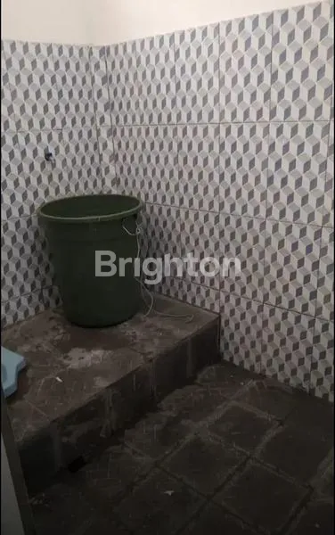 image WISMA KOST2AN DENGAN USAHA KOMERSIL DI CIKUTRA BANDUNG (5)