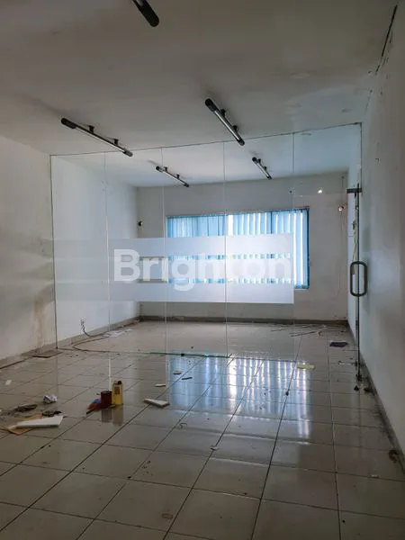 image RUKO 3 LANTAI SIAP HUNI  DI AREA STRATEGIS JALAN TEUKU UMAR DENPASAR (4)