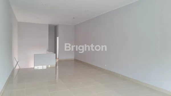 image TOKO 2 LANTAI DEKAT TOL BOYOLALI COCOK (2)