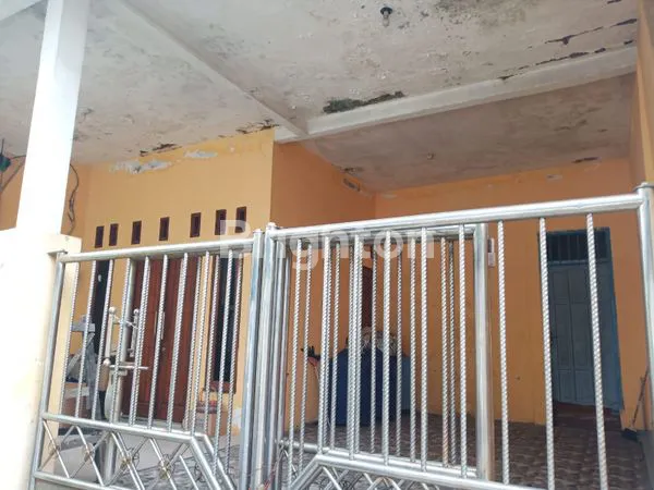 image RUMAH PERLU RENOVASI.1 LANTAI.ATAS SUDAH DI DEK.SIDOKARE INDAH.SIDOARJO. (1)