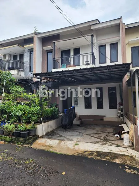 image RUMAH YANG STRATEGIS DAERAH SAWANGAN DEPOK (1)
