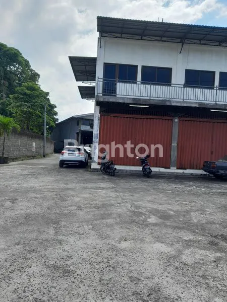 image GUDANG LUAS IZIN LENGKAP (4)