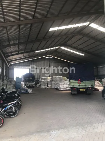 image GUDANG NOL JALAN RAYA SIAP PAKAI MOJOSARI MOJOKERTO (5)