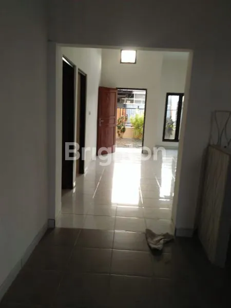 image RUMAH BARU SIAP HUNI (1)