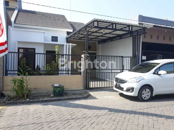 image RUMAH BARU SIAP HUNI (5)