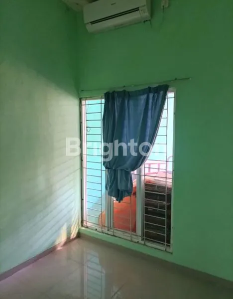 image BUTUH CEPAT LAKU HUNIAN GREEN SEMANGGI (5)