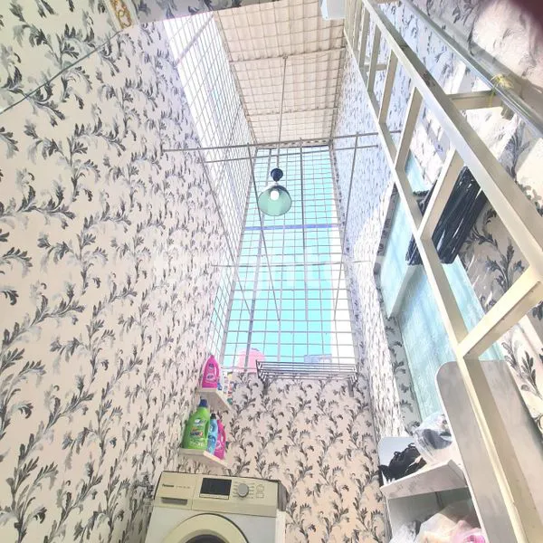 image RUMAH AESTHETIC DI GRAND ISLAND SURABAYA SEMI FURNISH  (8)