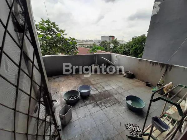 image RUKO SIAP PAKAI DI BANDENGAN UTARA JAKARTA UTARA (4)