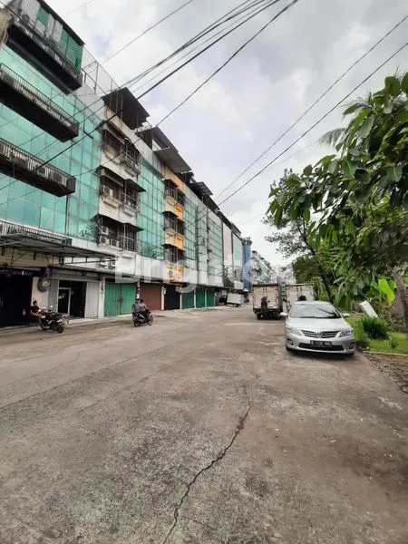 image RUKO SIAP PAKAI DI BANDENGAN UTARA JAKARTA UTARA (7)