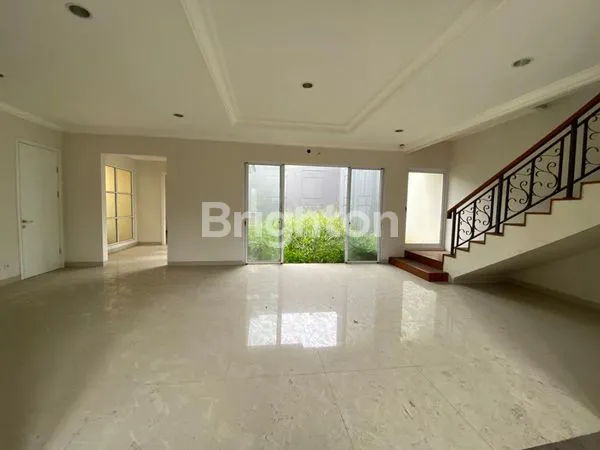 image LUXURY HOUSE AT SHEFFIELD, GREENWICH PARK, BSD (3)