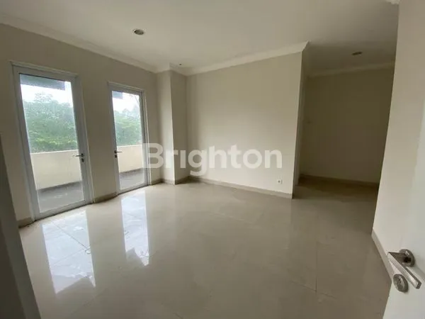 image LUXURY HOUSE AT SHEFFIELD, GREENWICH PARK, BSD (2)