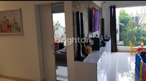 image HUNIAN ASRI DAN NYAMAN 2 LANTAI DI DAERAH NUSUKAN - SOLO (4)