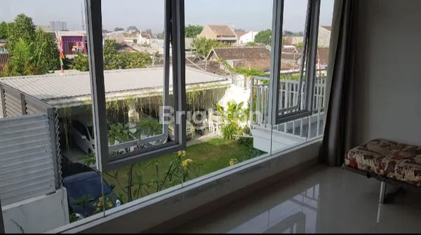 image HUNIAN ASRI DAN NYAMAN 2 LANTAI DI DAERAH NUSUKAN - SOLO (2)