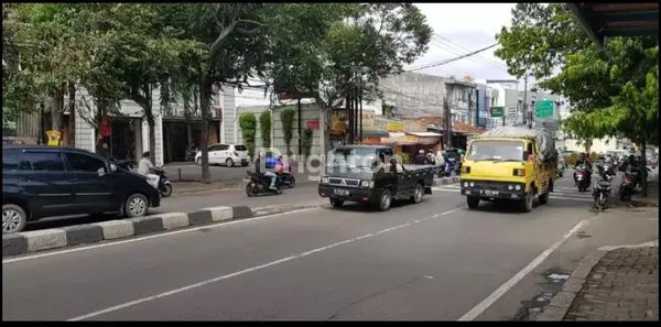 image TANAH PLUS GUDANG, LOKASI PREMIUM STRATEGIS JALAN UTAMA CILEDUG RAYA (5)
