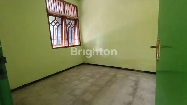 image RUMAH DI JL DANAU SENTANI TIMUR, SAWOJAJAR, MALANG (3)