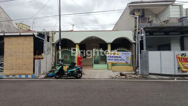 image RUMAH DI JL DANAU SENTANI TIMUR, SAWOJAJAR, MALANG (1)