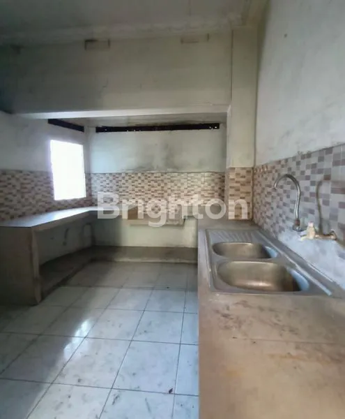 image RUMAH 2 LANTAI SIAP HUNI!! LOKASI NUSUKAN DEKAT PASAR!! DEKAT MANA MANA (5)