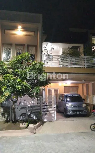 image RUMAH 2.5LANTAI GREEN GARDEN GRESIK DEKAT ICON MALL (2)