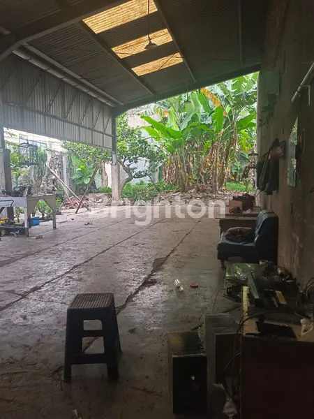 image GUDANG MAINROAD KEBON JATI DEKAT DENGAN PASAR BARU BANDUNG  (5)