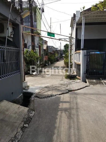 image RUMAH HITUNG TANAH DI PERUMNAS BEKASI  (2)