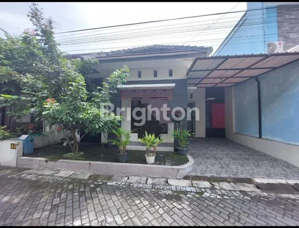 image RUMAH SINGOPURAN KARTASURA (1)