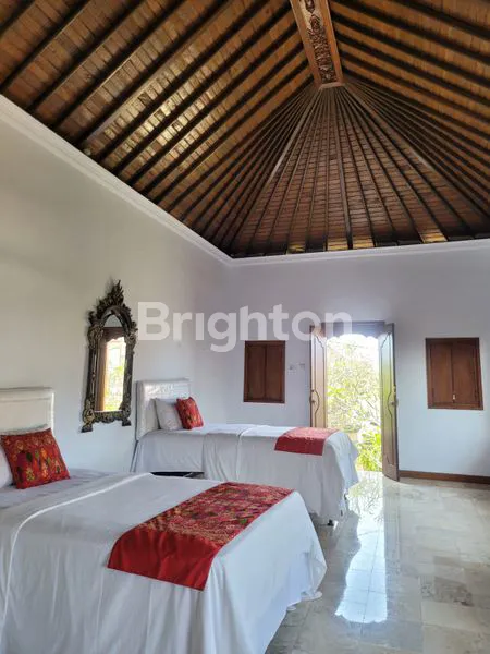 image VILLA CANTIK DEKAT PANTAI MELASTI (1)