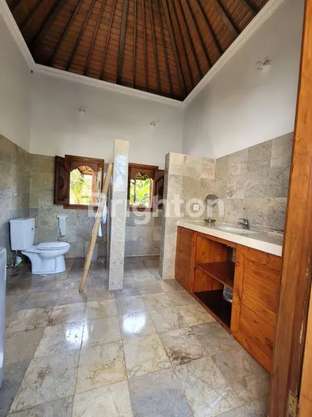 image VILLA CANTIK DEKAT PANTAI MELASTI (2)