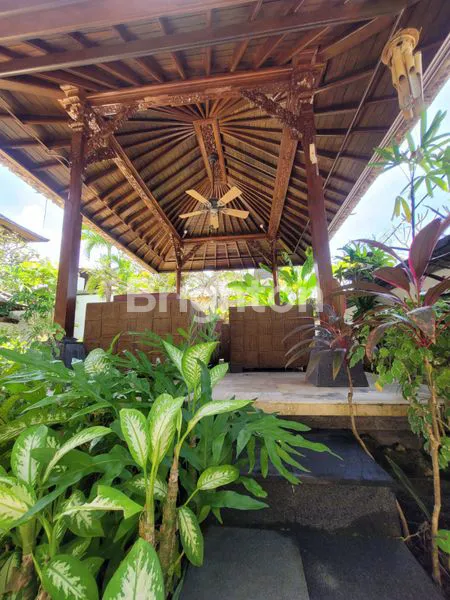 image VILLA CANTIK DEKAT PANTAI MELASTI (5)