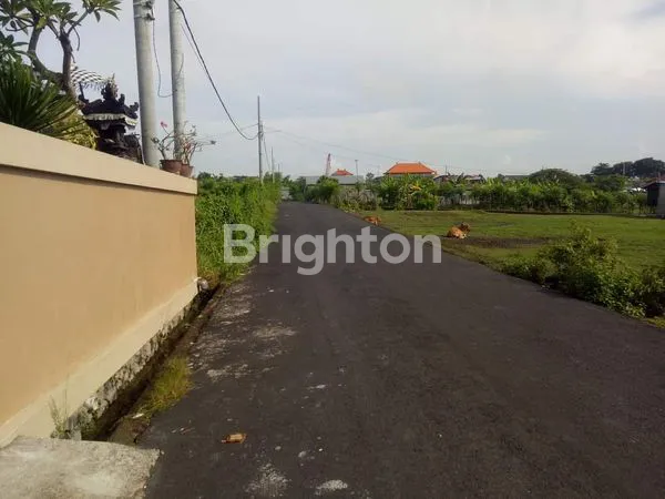 image RUMAH BESAR DEKAT SEKOLAH TAMAN RAMA (2)