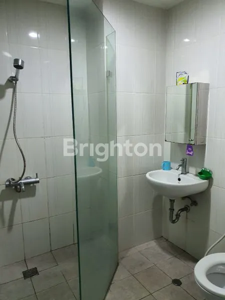 image APARTEMEN TAMANSARI SEMANGGI 1BR FULL FURNISH NEGO SAMPAI JADI (5)