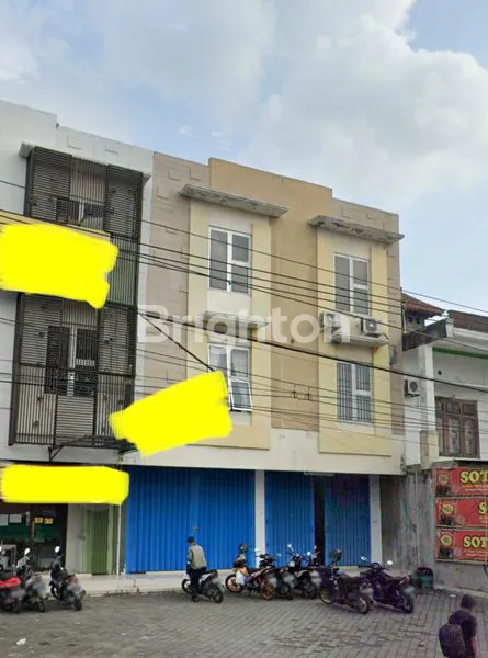 image RUKO SIAP PAKAI!! BANGUNAN BAGUS SERTA MINIM RENOV!! TERAWAT SERTA STRATEGIS (2)