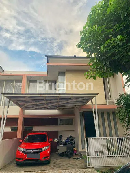 image RUMAH FULL FURNISH LUX 2 LANTAI MINIMALIS MODERN SOEKARNO HATTA MALANG (1)