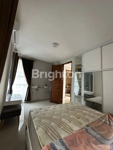 image RUMAH FULL FURNISH LUX 2 LANTAI MINIMALIS MODERN SOEKARNO HATTA MALANG (4)