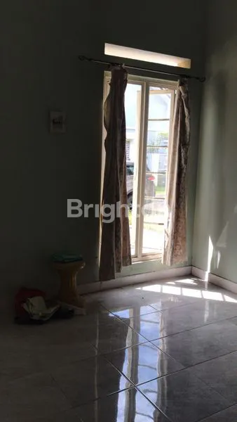 image RUMAH 1 LANTAI SIAP HUNI (3)