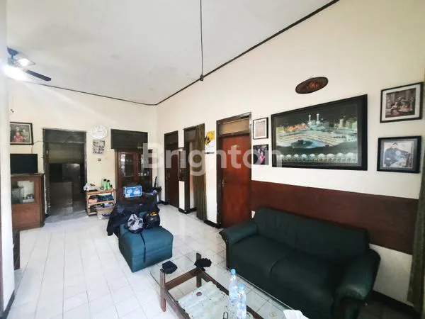 image RUMAH KLASIK DI SAYAP MOH TOHA BANDUNG (3)