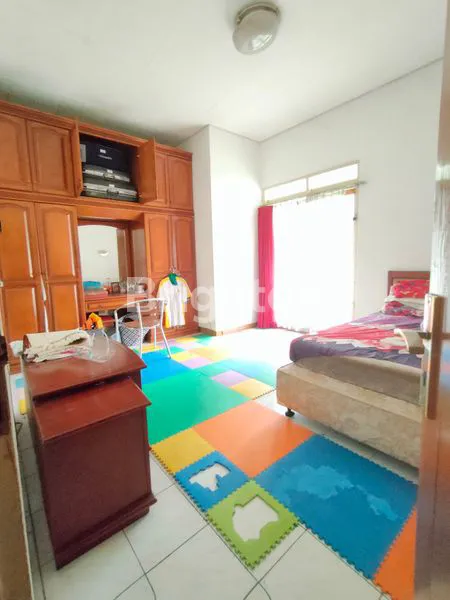 image RUMAH EXCLUSIVE SIAP HUNI SANGAT LUAS DI JALAN SETIABUDI BANDUNG (2)