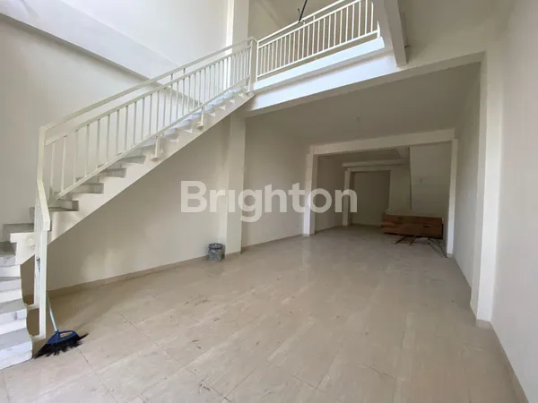 image MURAH, RUKO 4.5LT NOL JALAN RAYA MERR IR SUKARNO SUDAH RENOVASI TOTAL, STRATEGIS, TRAFIK RAME ! JUAL RUKO MERR IR SUKARNO (2)