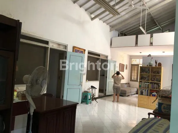 RUMAH DI FATMAWATI, JL.TAMAN WIJAYA KUSUMA UJUNG, KEB.LAMA,JAKARTA SELATAN