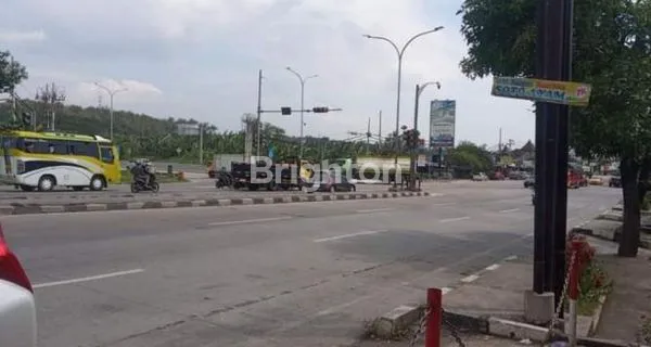 image RUKO LOKASI STRATEGIS DEKAT PINTU TOL MANGKANG KALIWUNGU KENDAL (3)